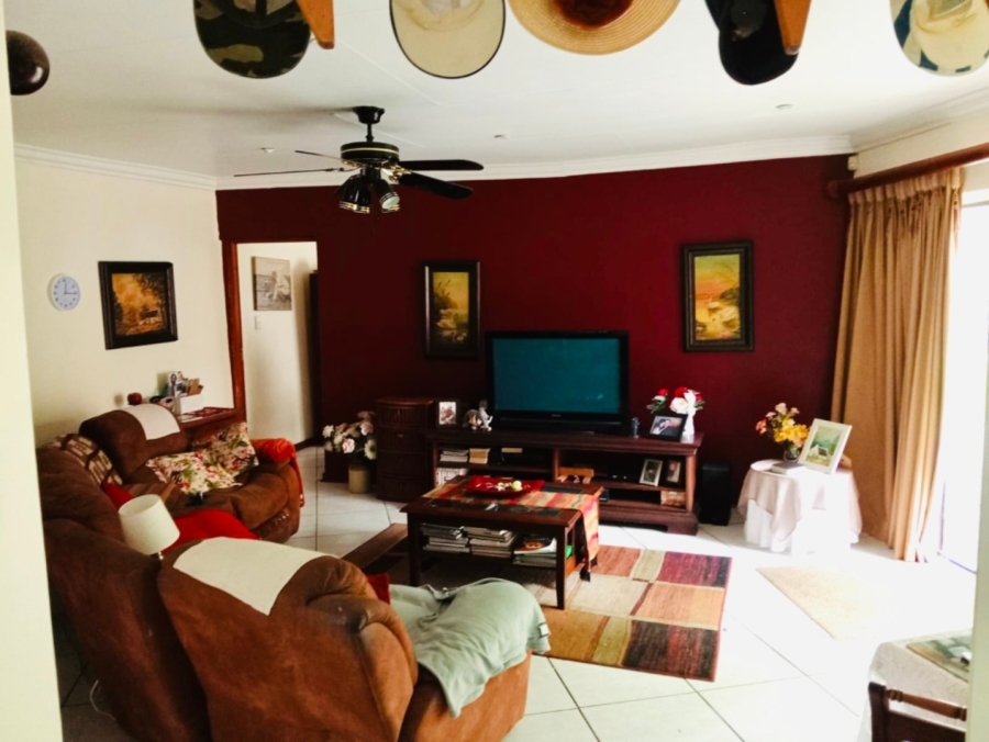 5 Bedroom Property for Sale in Dan Pienaar Free State